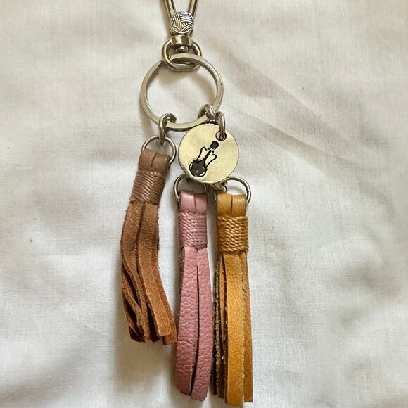 Fringed Tassels The Sak Purse Clip Charm Keychain Silver Toned Original - Picture 2 of 4